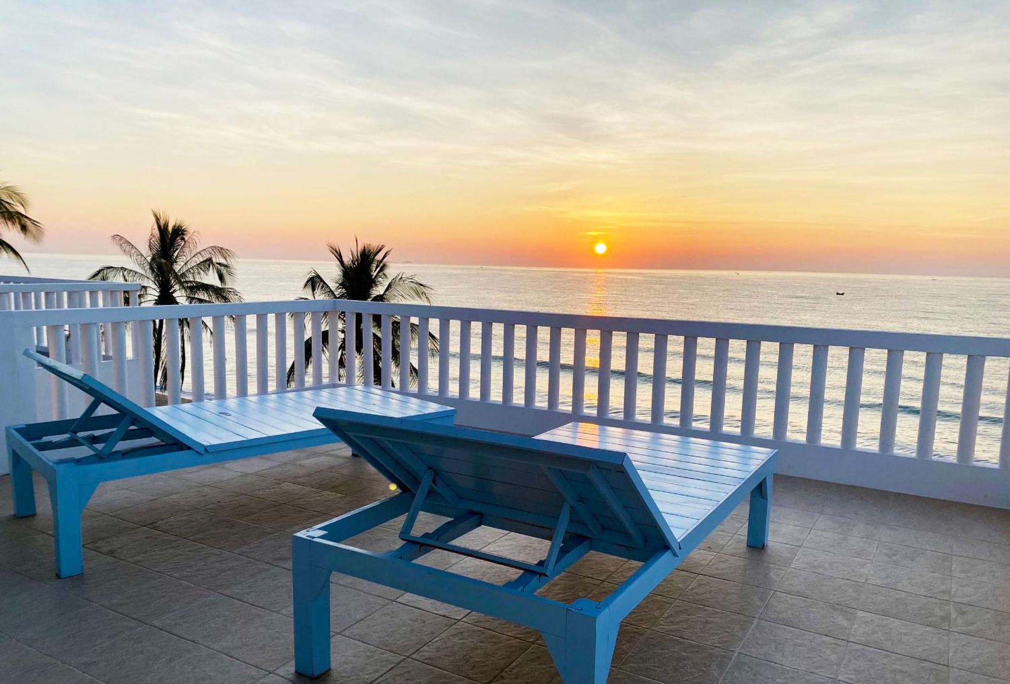 Absolute Beachfront Villa Ban Huai Yang Buitenkant foto