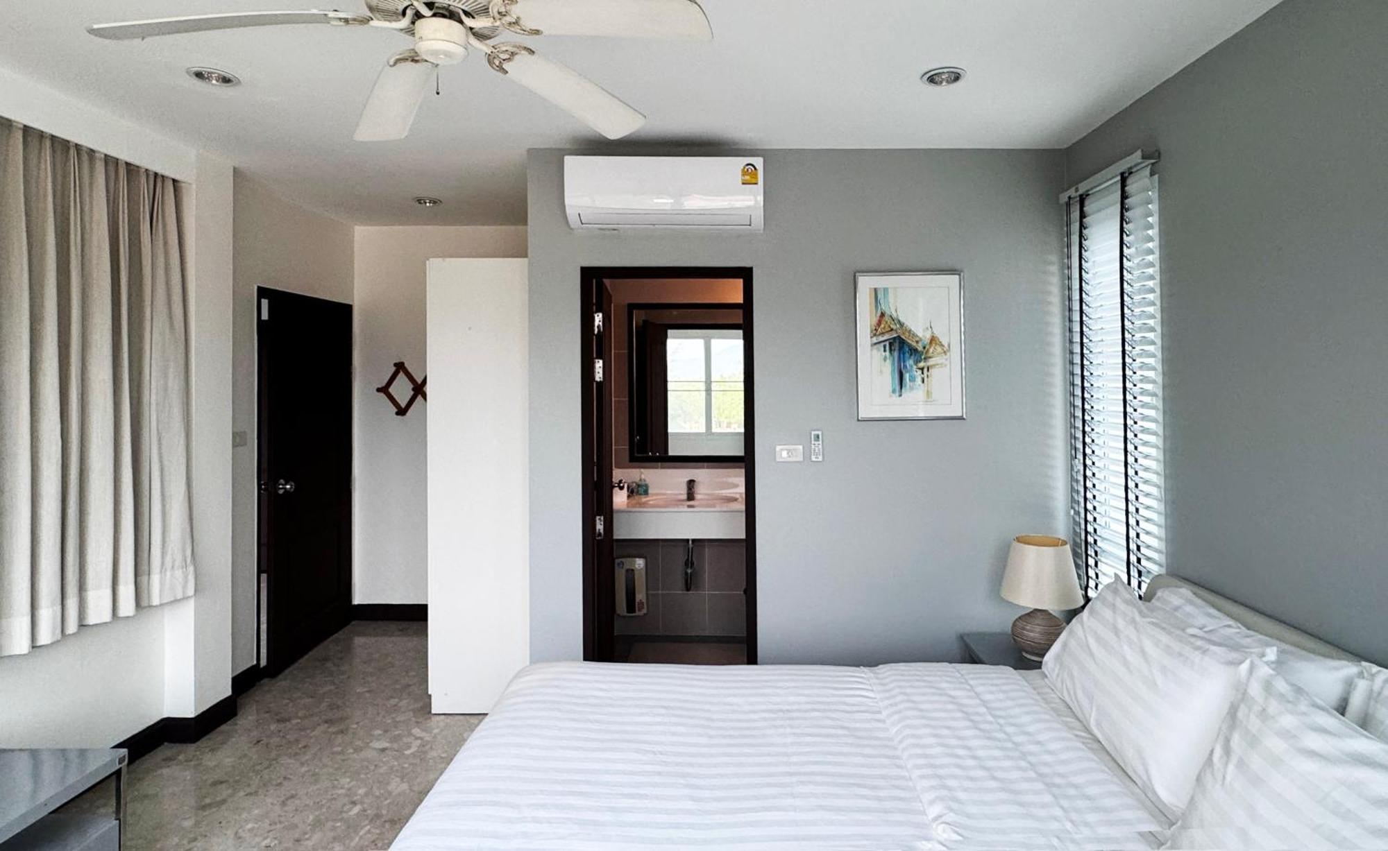 Absolute Beachfront Villa Ban Huai Yang Buitenkant foto